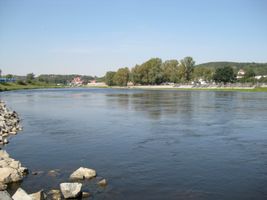 Vltava 4-pod Trojským jezem 10.9.09 (5).jpg